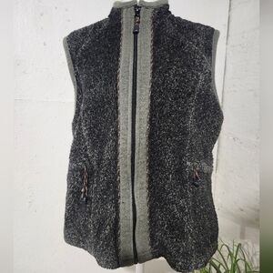 Woolrich Women's Cozy Gray and Black Zip-Up Fuzzy‎ Vest Size M